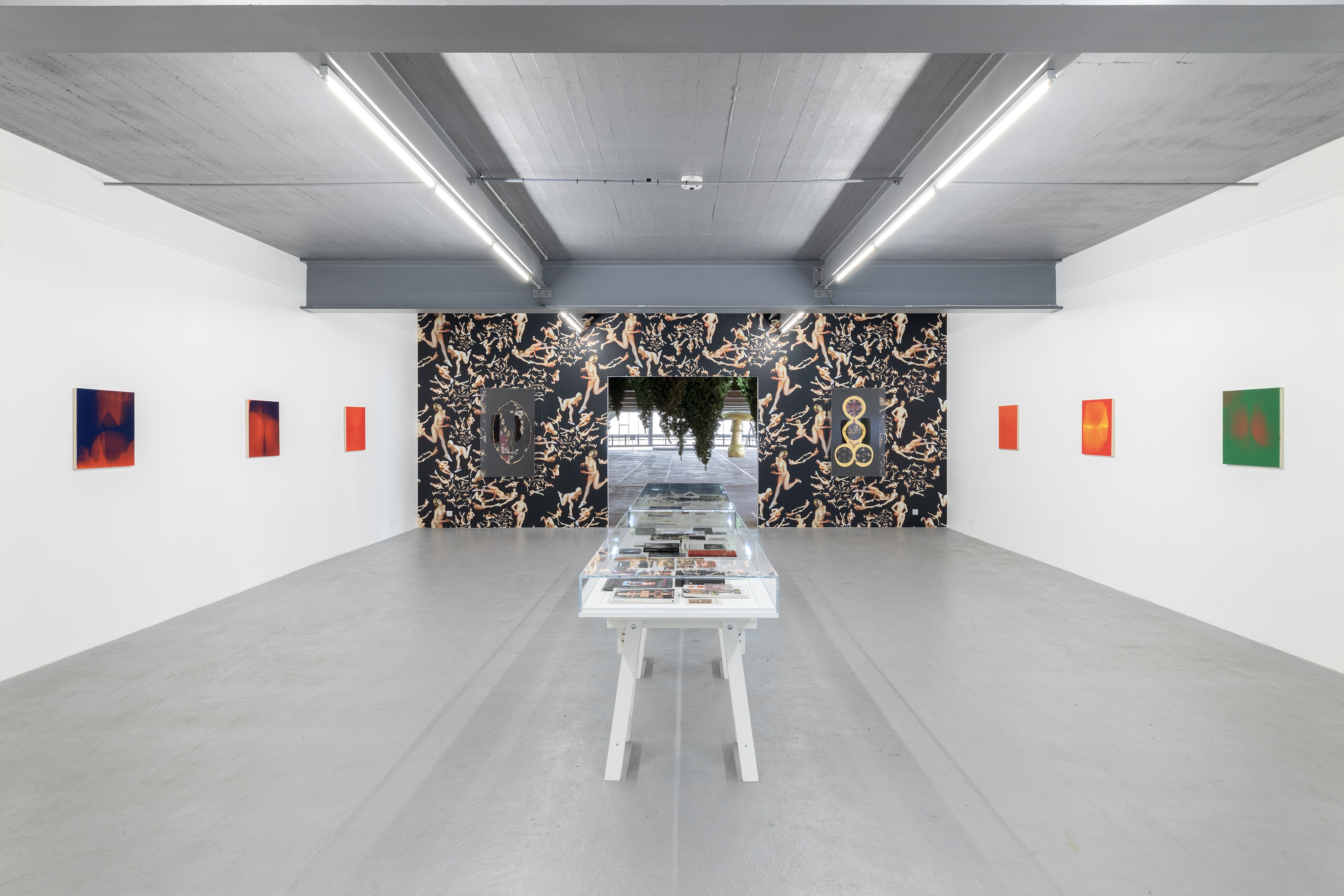 ピーター・ブラッティンガ／Genesis van een compositie Weber Side Burner Lid - 2022 Genesis 335/435 (64555)