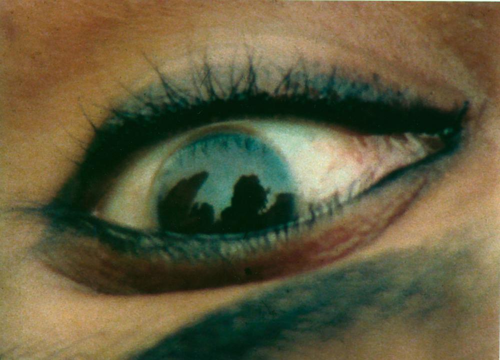 Ether/Aakaash, 2002, Film 16mm couleur, sonore, 1 h 41 min 13 sec© Viswanadhan© Adagp, Paris© Centre Pompidou, MNAM-CCI/Service de la documentation photographique du MNAM/Dist. RMN-GP 